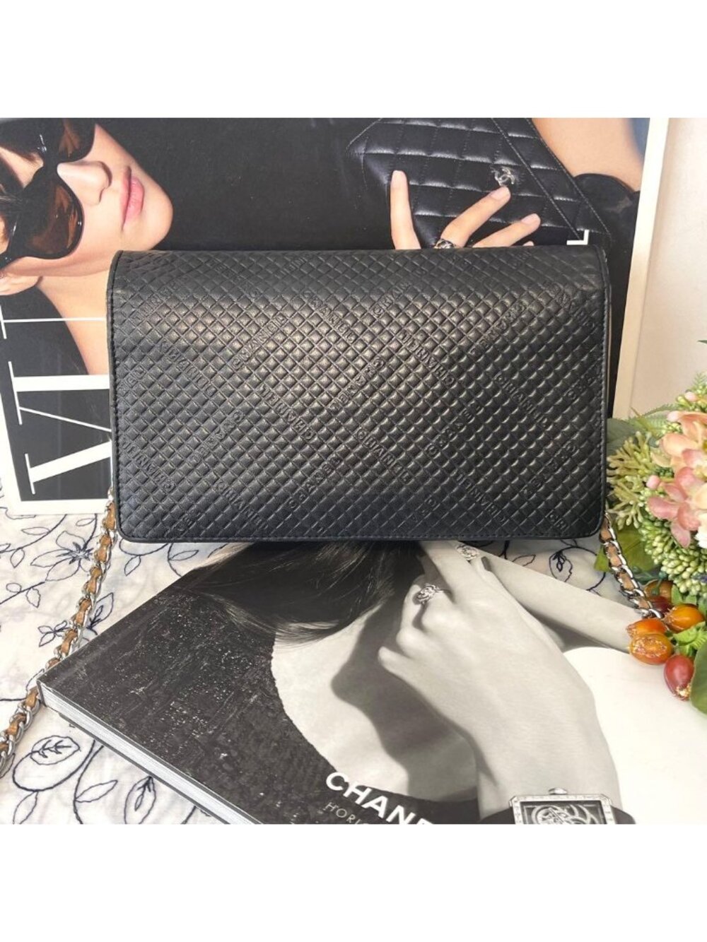 Chanel Chain Wallet Logo Shoulder Bag - Picture 3 of 15